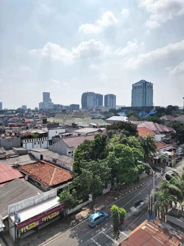 Rumah Duren Tiga Raya Area Komersial Harga Njop
