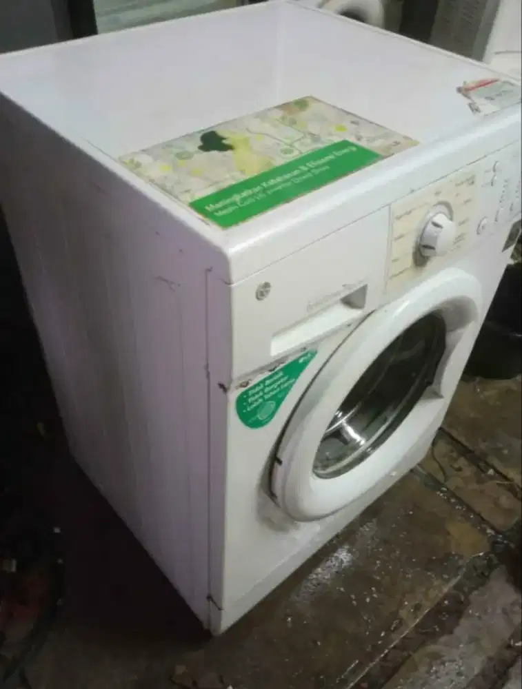 Jual mesin cuci front loading merk lg, kondisi normal siap pakai