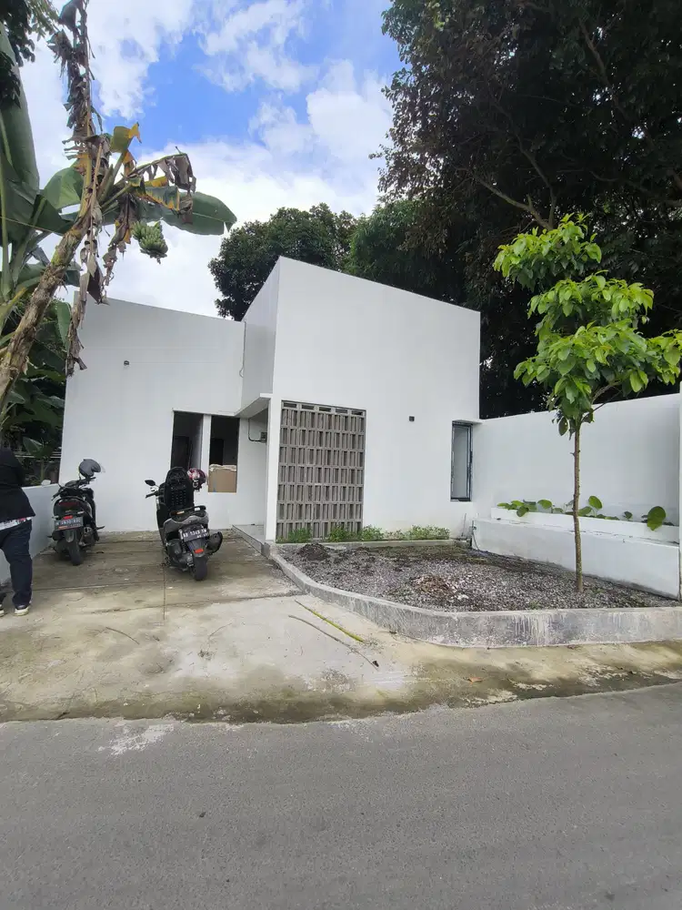 RUMAH 400 JUTAAN DI SUMBERADI MLATI