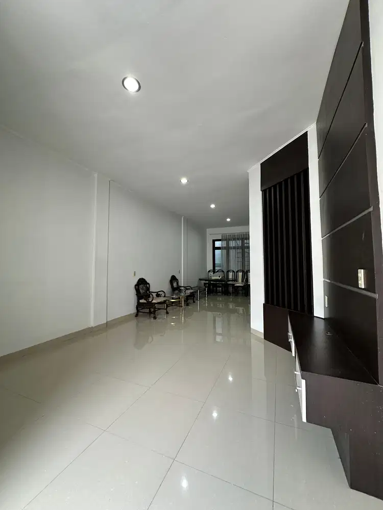 VILLA INTI KOTA NYAK MAKAM PATIMURA SIAP HUNI RENOVASI TOTAL SHM MEDAN