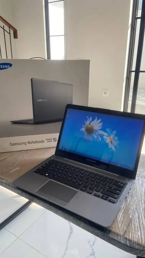 Samsung Series 5 Ultra Touch Notebook NP540U3C 13.3