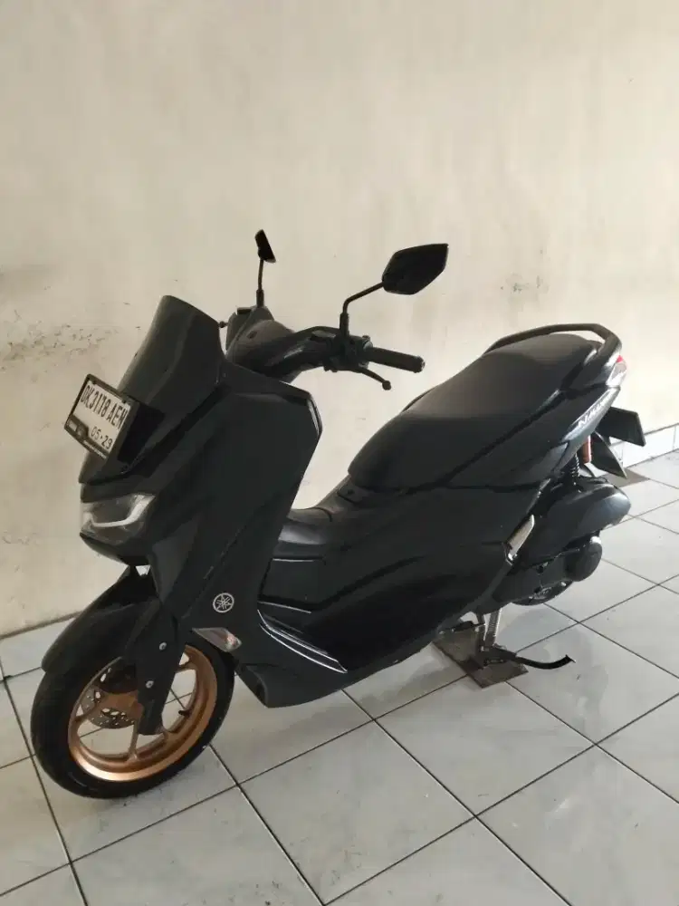 DP 1,5 JT/ YAMAHA NMAX TAHUN 2024 PAJAK HIDUP SURAT LENGKAP