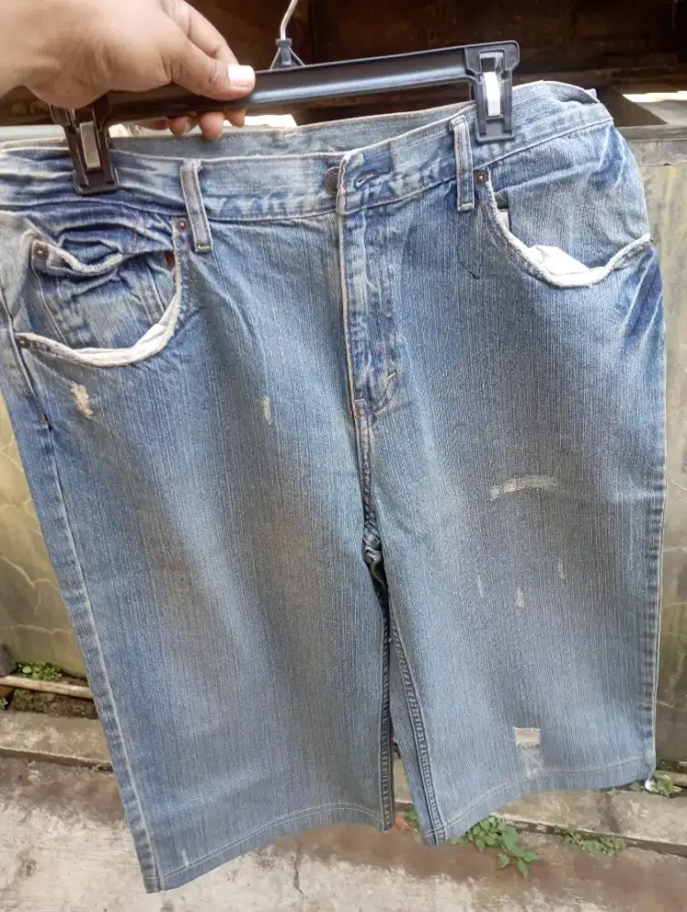 Bull n head size 34,LP: 45cm,kondisi baru,jual 100k