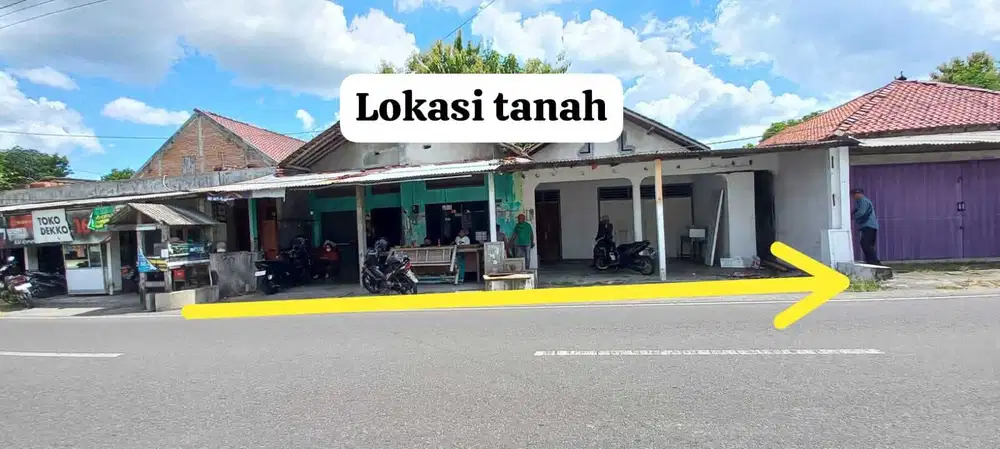 PEKARANGAN BONUS BANGUNAN MANGKU ASPAL JL SIDOKARTO GODEAN