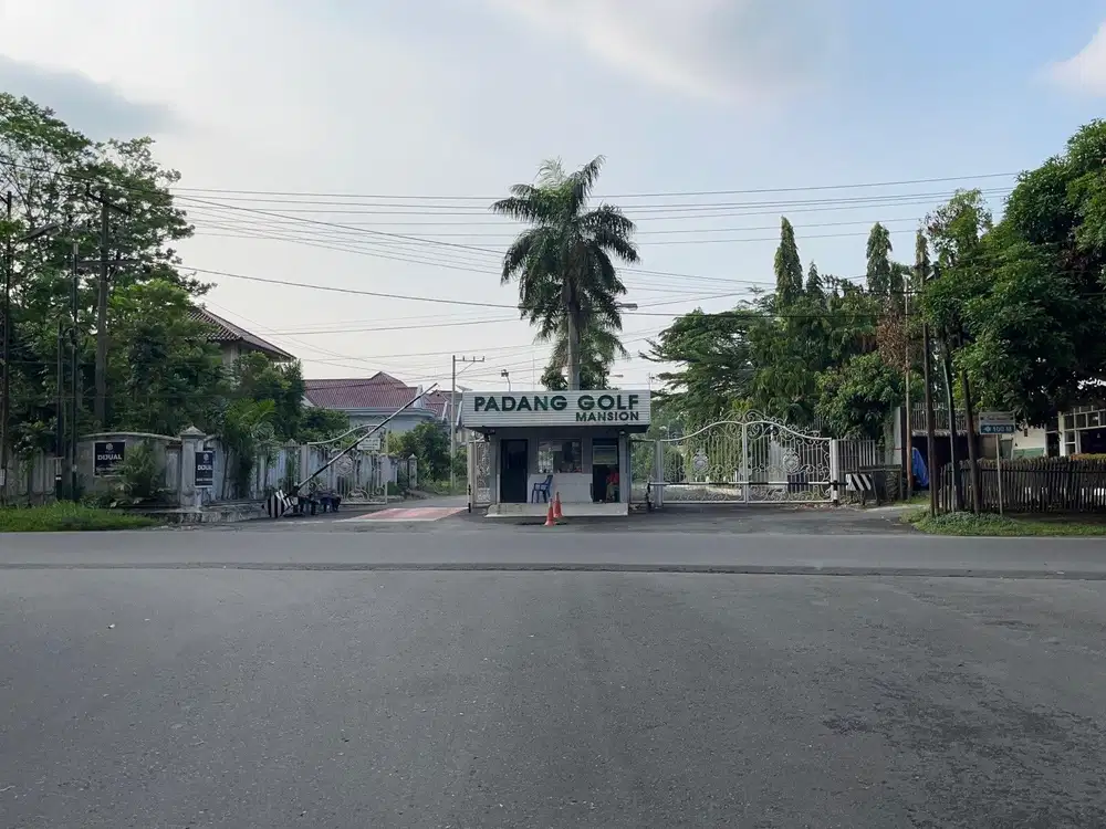 Tanah di Komplek Padang Golf Mansion ( Polonia )