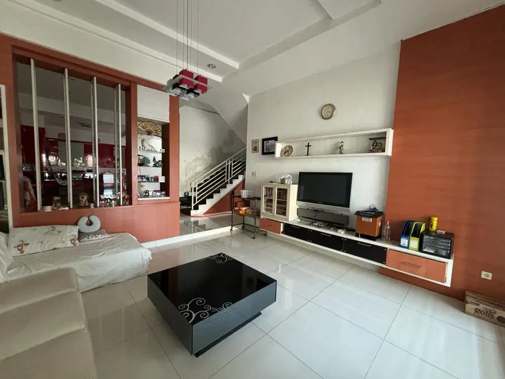 Villa di Komplek Jati Residence