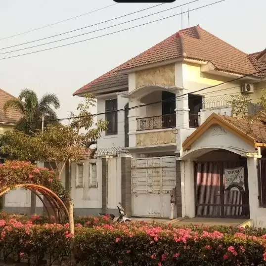Rumah di Perum DeltaSari Sidoarjo