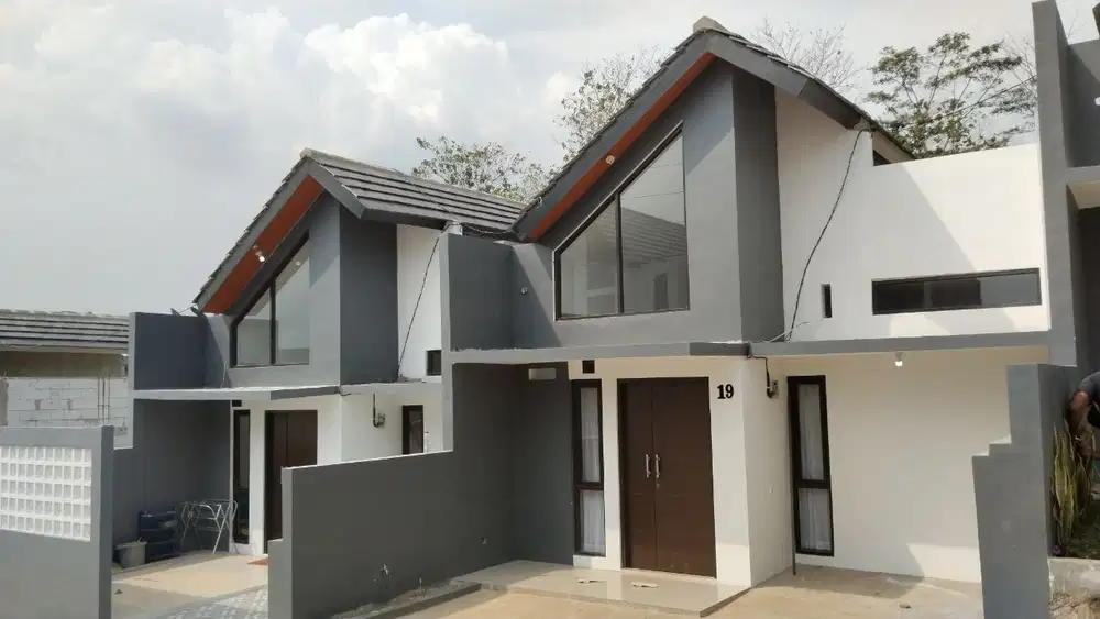 Dijual rumah murah di Cipadung Cibiru kota bandung dkt Ujungberung