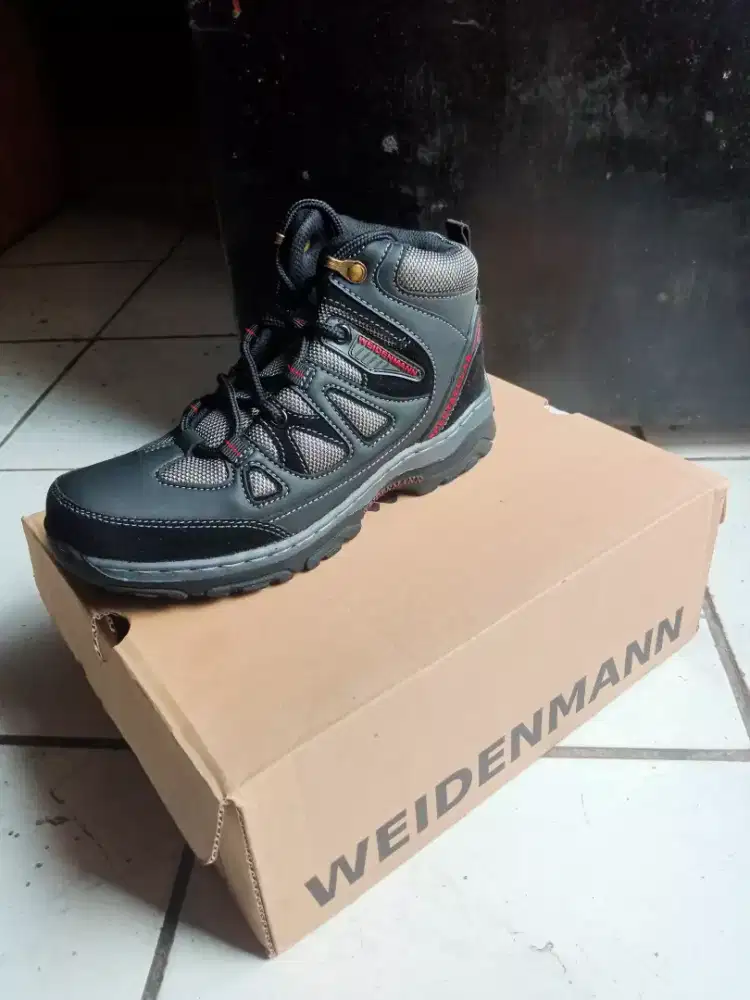 sepatu gunung wedinman