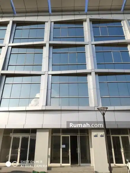 Sewa Cepat Ruko golf island PIK 4,5x15 dekat sentosa, RAUM, Pagi sore