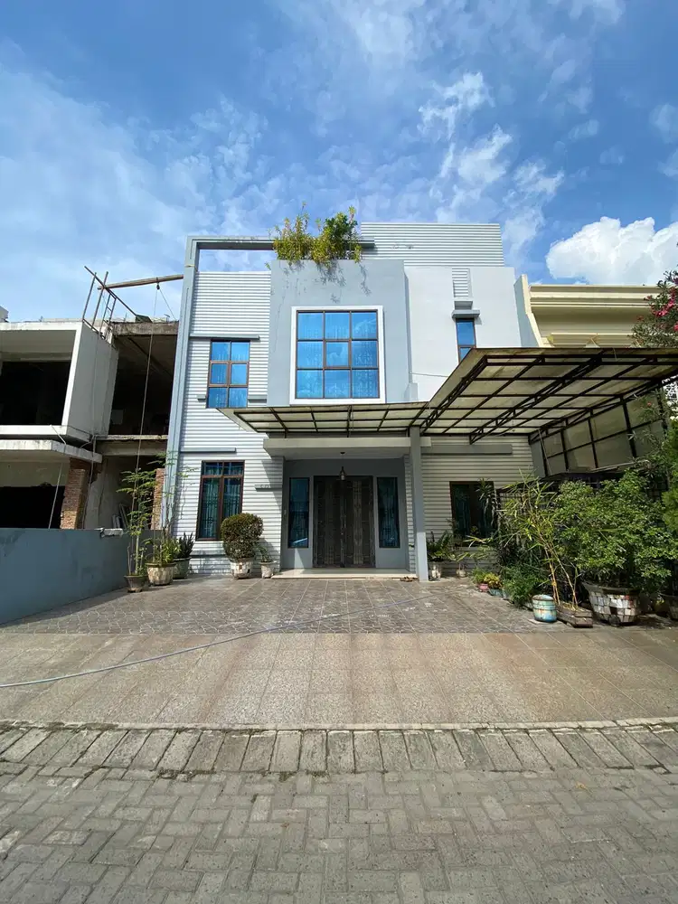 Villa di Komplek Mutiara Residence
