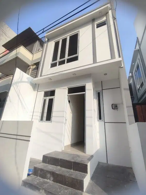 Dijual Rumah modern 2 lantai di cempaka putih timur jakarta pusat
