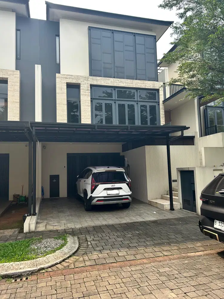 Rumah mewah 4 kamar Lancewood Navapark, BSD City