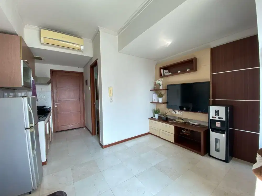 Disawakan Apartemen Royal Mediterania Garden, Best View