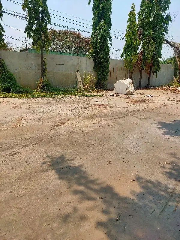 Disewakan tanah, boleh sewa sebagian di Kamal Raya