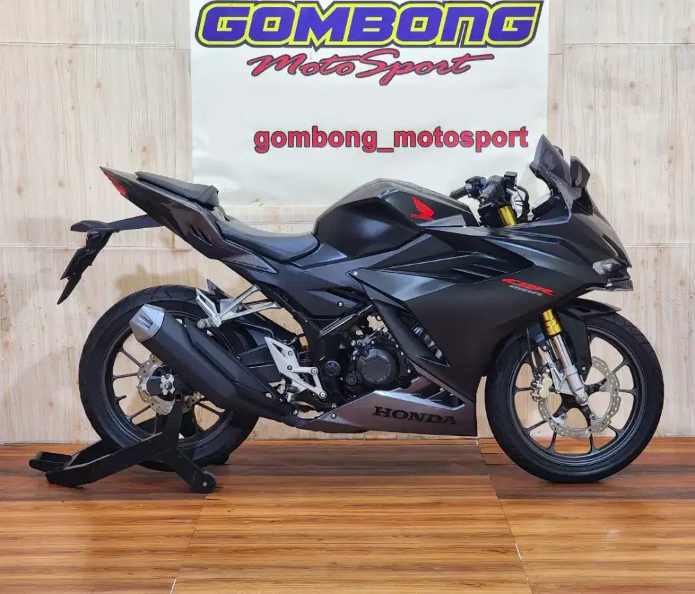 HONDA CBR 150R 2022