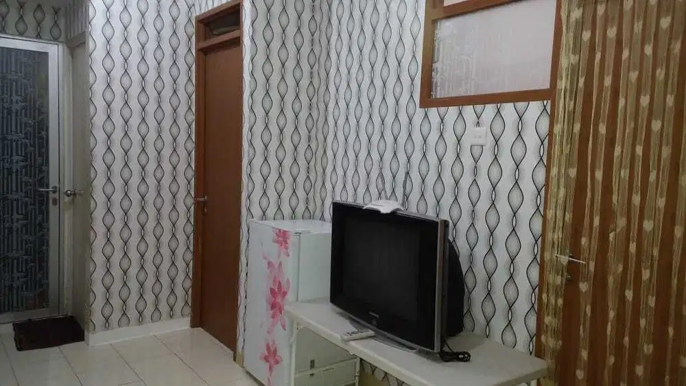 Dijual Rugi Apartemen 2 BR Green Park View Daan Mogot Jakarta Barat