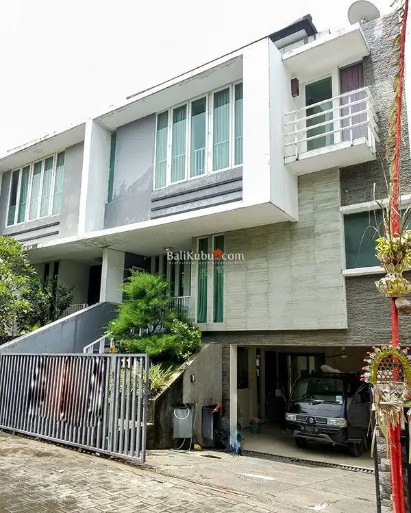 AMR-018.ALI | For Rent Housing Villa 4-BR in Residence Kepaon Pemogan