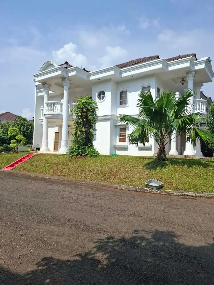 Di Jual RUMAH BESAR di LEGENDA WISATA CIBUBUR