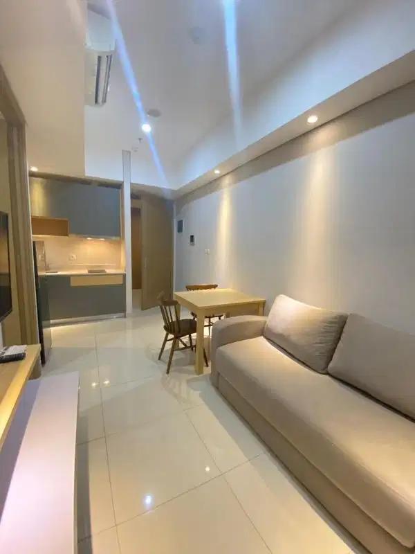 DISEWAKAN APARTEMEN TAMAN ANGGREK RESIDENCE
