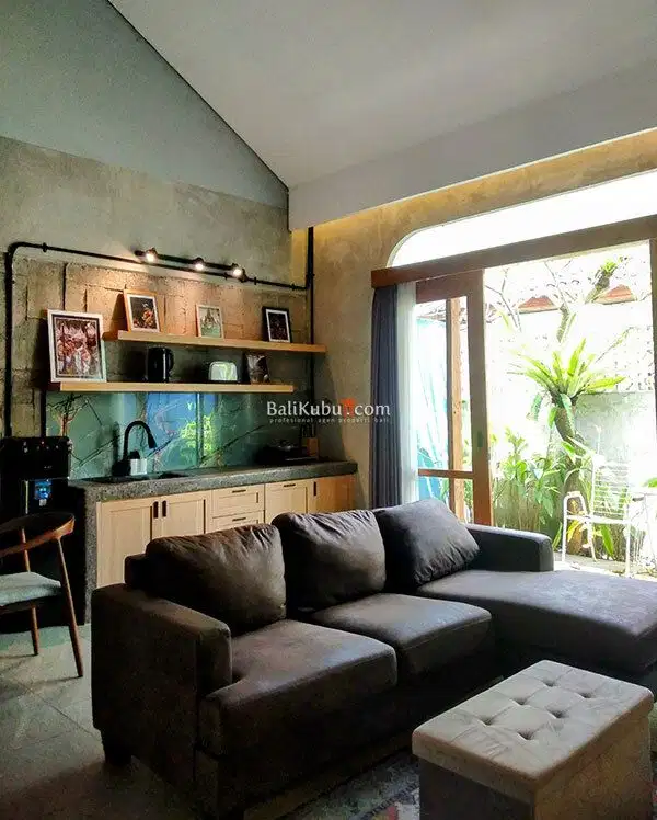 AMR-053.LCL.1 | 1-Bedroom Industrial Loft Apartment for Monthly Rent – Renon, Denpasar
