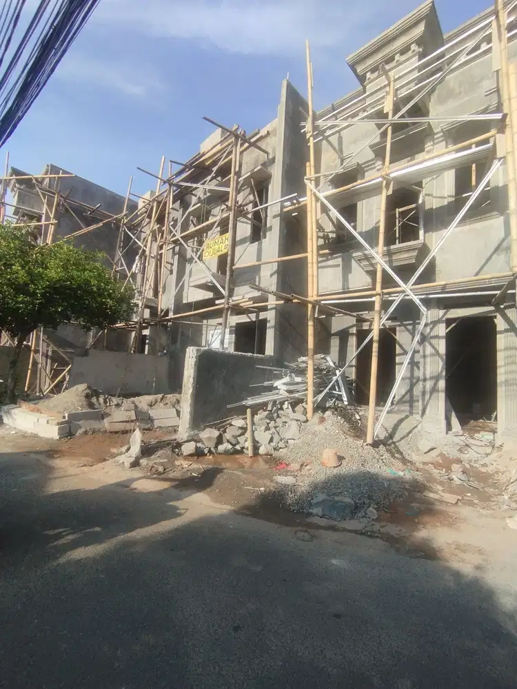 Rumah Baru Modern ClassicNon Cluster Jagakarsa Jakarta selatan