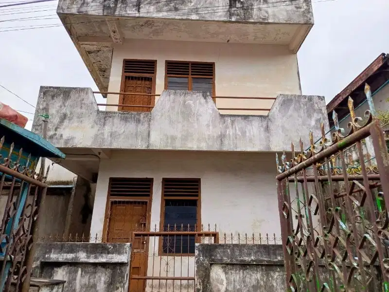 Rumah 2 Tingkat di Bukit Kecil Palembang