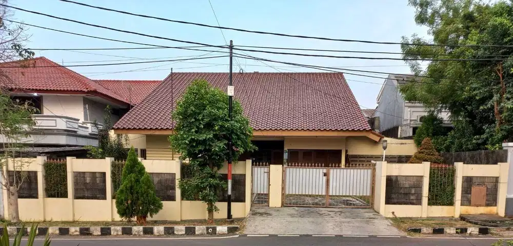 AC12 Rumah Luas 595 m2 Murah Billymoon Pondok Kelapa Jakarta Timur