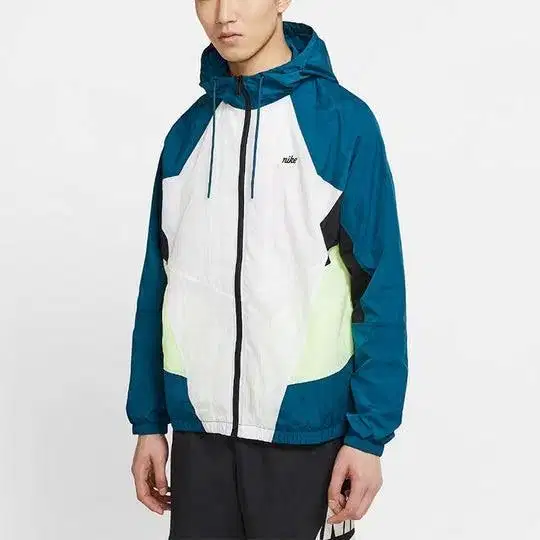 Jaket Lari Nike Windrunner Woven Jacket CJ4359 499 Original Size M