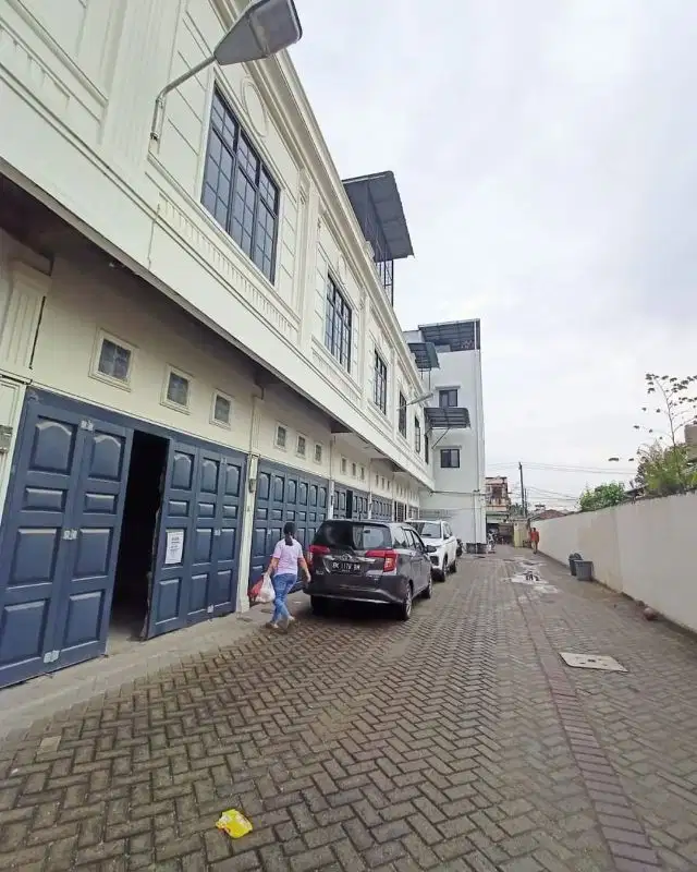 Rumah Baru di Komplek Durung Maison