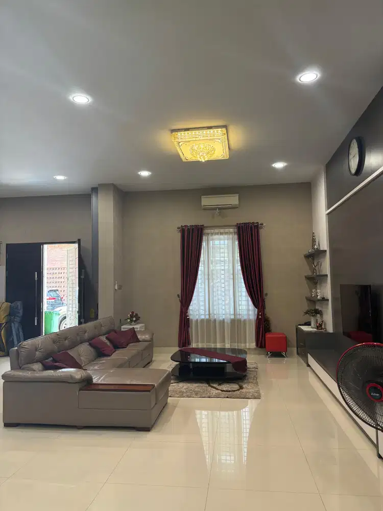 Villa Mewah Grand Cemara Asri