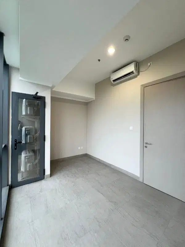 Disewakan apartement semi furnished 2 kamar tidur menara jakarta