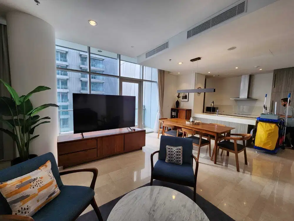 For Rent Verde 2 Apartment 3 BR 211 sqm