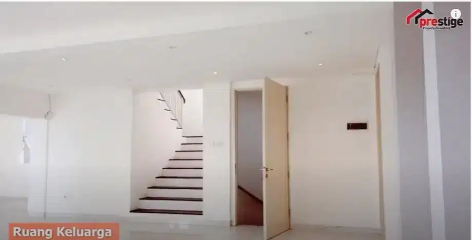 Rumah American Style di Setra sari Bandung