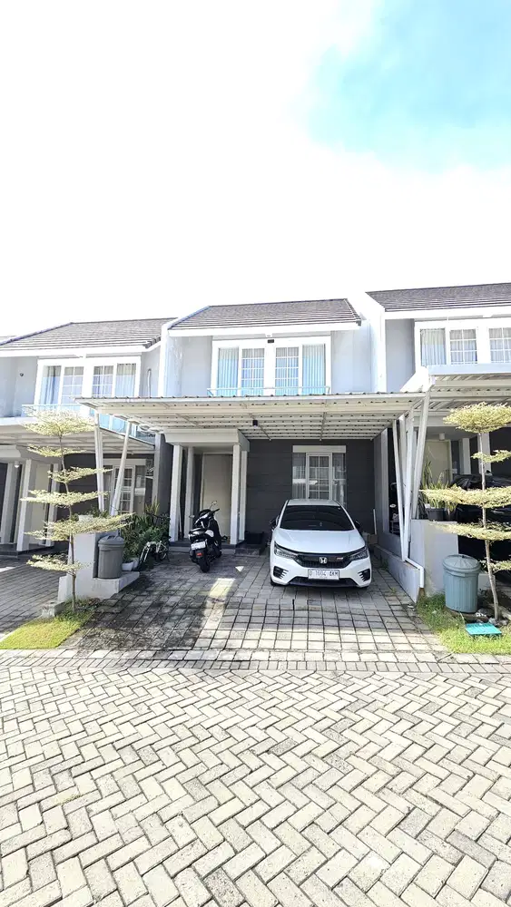 Jual Rumah mewah 2 lantai di perumahan Citragrand sambiroto tembalang