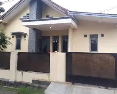 Jual Cepat 2 Rumah Jadi 1 di Komplek Barata Karang Tengah