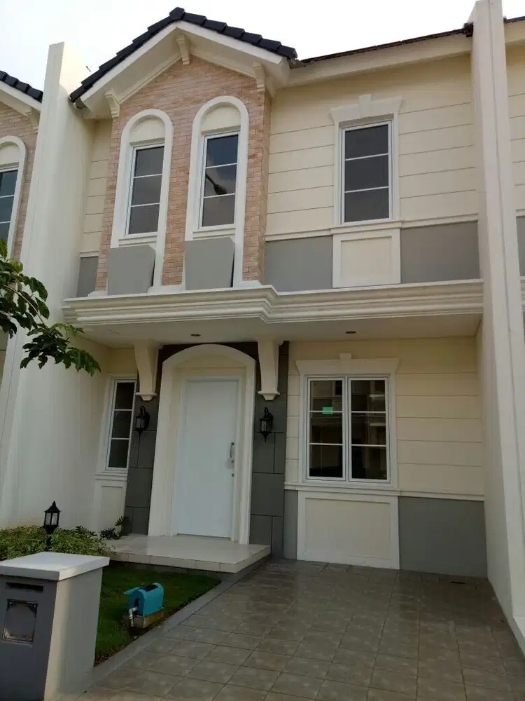 Disewakan Rumah Bagus di Cluster Azura BSD By Rumah Chinida (Jb)