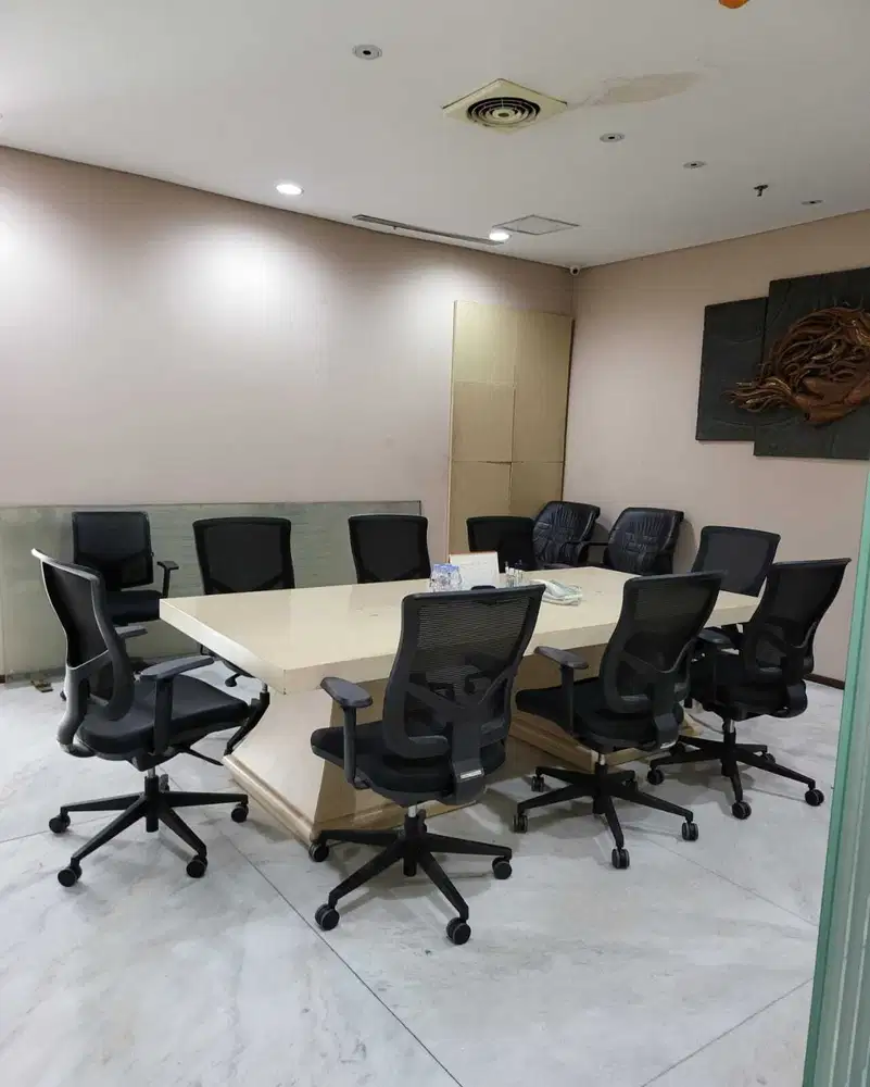 523 m2 Equity Tower Furnished