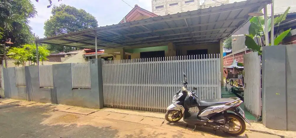 DIJUAL RUMAH 600 METER KE TOL CINERE – SERPONG JALAN PELITA LIMO DEPOK
