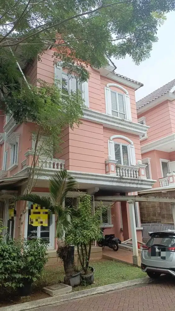 Disewakan Rumah Hook di Cluster Omaha Village By Rumah Chinida