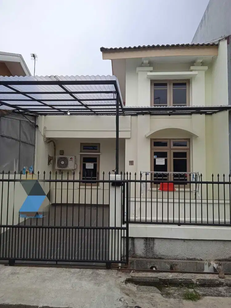 Disewakan Rumah 1 Lantai Bagus di Sektor 8B By Rumah Chinida (Dw)