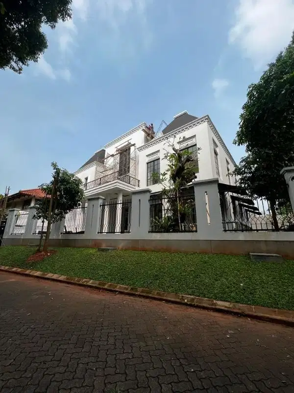 Dijual brand new rumah mewah fasilitas lngkap di pondok indah