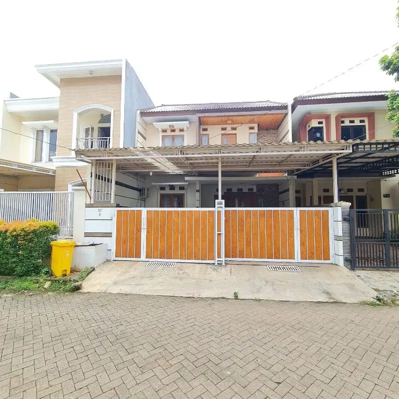 Dijual RUGI BU rumah besar murah di Islamic Village Karawaci Tangerang