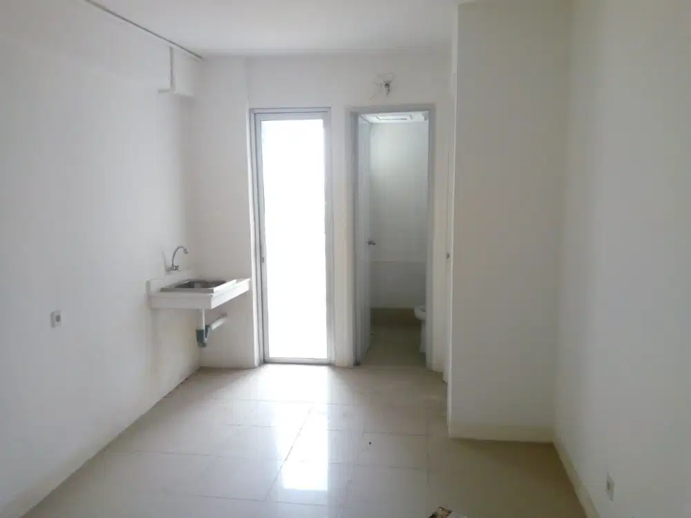 Disewa 2BR Unfurnish Tower D , Apat Bassura