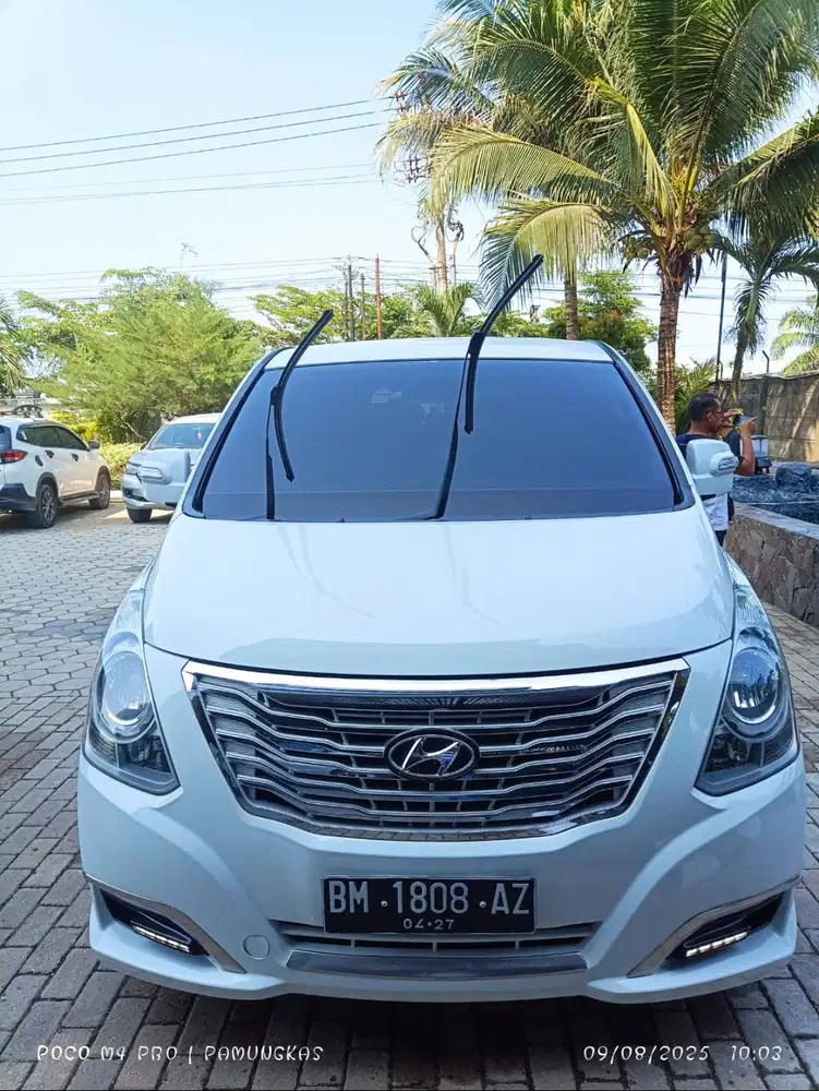 DIJUAL HYUNDAI H-1