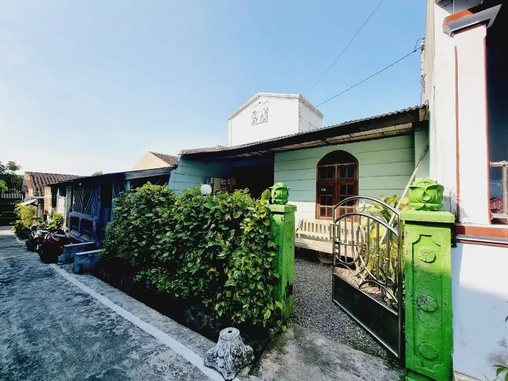 Rumah murah 90 m2 di mojosongo jebres Solo