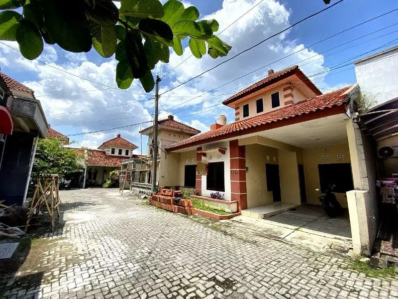 rumah murah lahan luas 224 m2 di perumahan cluster Gentan