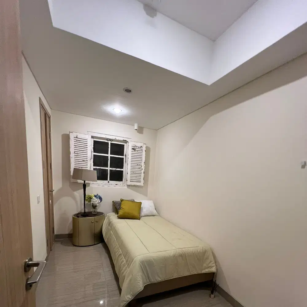Apartemen Millenium Village Fairview 3 bed jual cepat