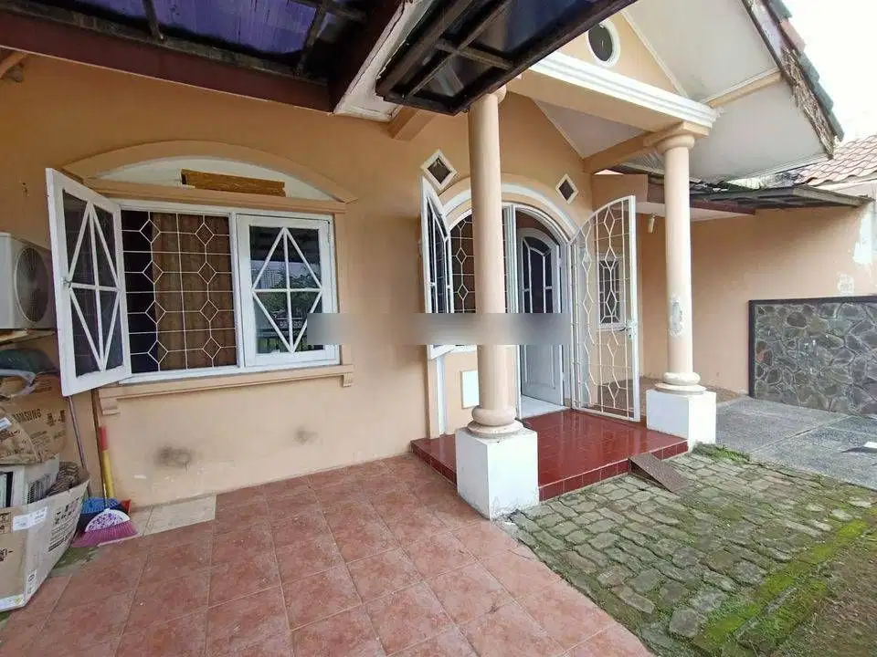 Disewakan Rumah 2 Lantai Di Bumi Mas Raya Tangerang