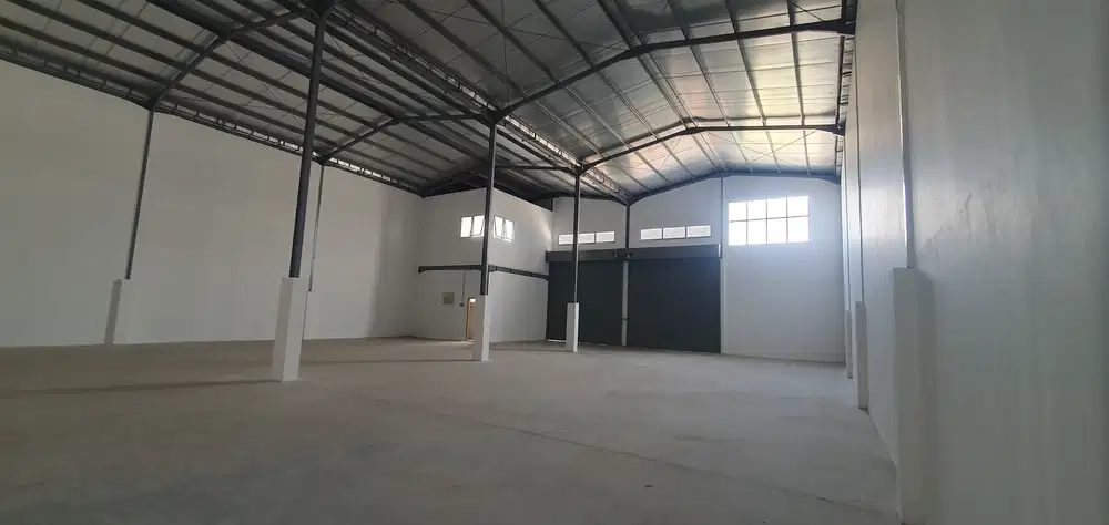 Disewakan gudang gandeng di salembaran siap huni